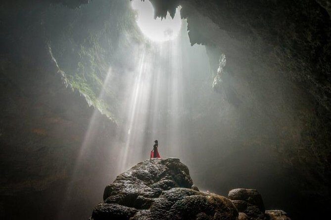1 day Yogyakarta Tour Jomblang cave and Pindul Cave tubing - A full-day Yogyakarta cave combo with a clear plan
