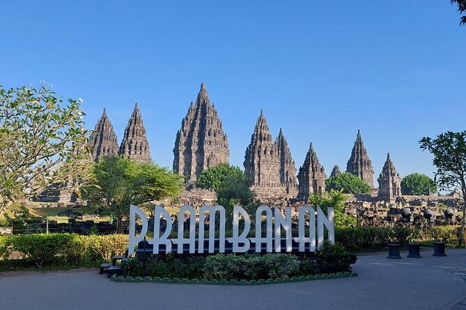 Borobudur and Prambanan Temple Private Tour from Yogyakarta - Borobudur Temple: the top climb and why the guide changes everything