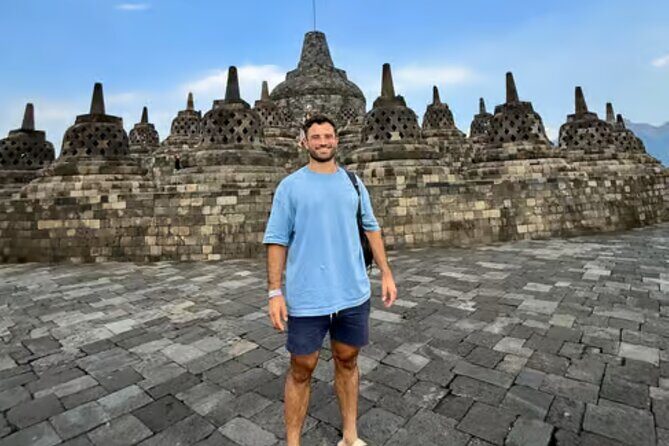 Borobudur Climb To the top & Prambanan Temple All Inclusive Tour - Guides and drivers who actually manage the day