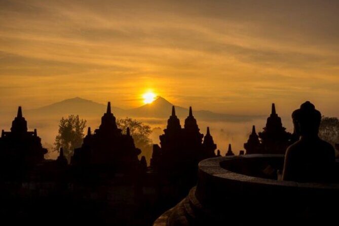 Borobudur Climb To the top & Prambanan Temple All Inclusive Tour - Transport, timing, and how a day like this stays comfortable