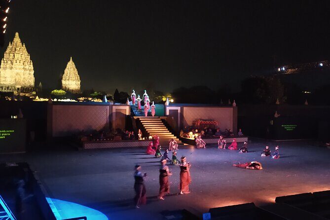Borobudur Climb To The Top, Prambanan Temple And Ramayana Ballet - Private-group comfort: pickup, pacing, and why the guide is half the experience
