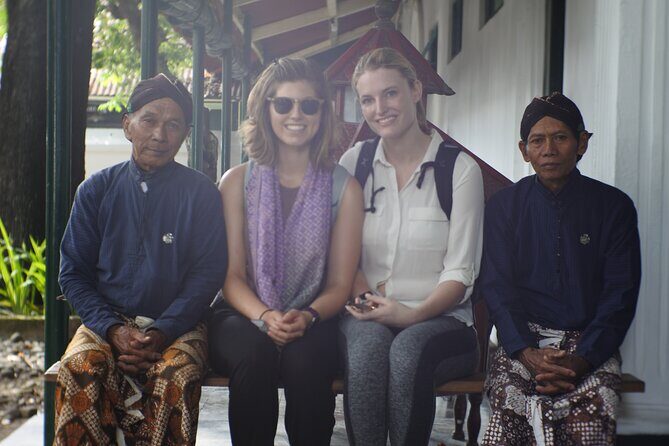Borobudur Climb To The Top, Prambanan Temple, Yogyakarta Palace - Prambanan: the last stop with sunset payoff