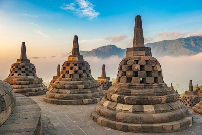 Borobudur (Climb Up), Sultan Palace - Tamansari, Prambanan Tour - Tamansari Water Castle: the royal water garden you don’t rush past