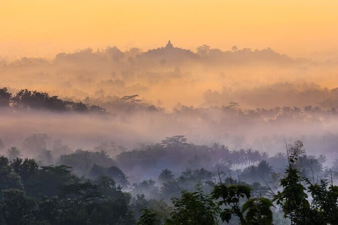 Borobudur (Climb Up), Sultan Palace - Tamansari, Prambanan Tour - Who should book this tour, and who should skip it