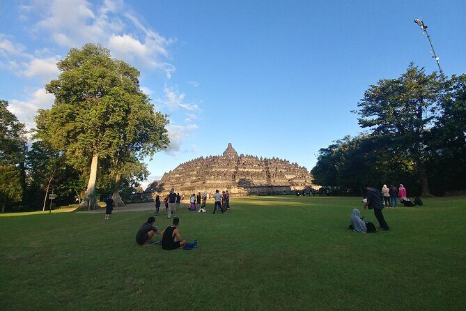 Borobudur Full Climb Up And Prambanan All Inclusive Private Tour - My Booking Checklist Before You Pick This Tour