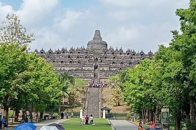 Borobudur, Prambanan, Bromo, & Ijen (Private car) - Bromo Sunrise and the 4x4 Jeep Ride Into the Crater Country