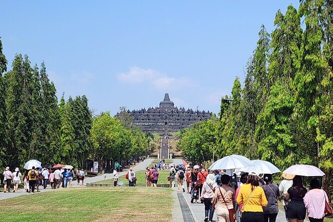 Borobudur & Prambanan Private Tour with Climb-Up Access Included - The bonus stop: Sewu Temple and why it’s worth the extra hour