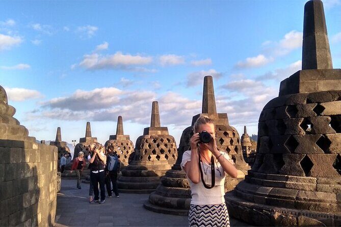 Borobudur Sunrise, Mt. Merapi & Prambanan Day Tour with Entry Fee - Quick highlights (the stuff that matters)