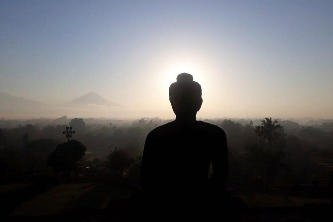 Borobudur Sunrise Tour-Special Package - Mendut temple: older, simpler, and part of the same axis