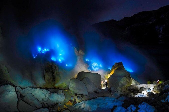 Bromo Volcano and ijen Crater from yogyakarta(3 days) - Logistics That Make It Feel Manageable: Transport, Water, and Ferry