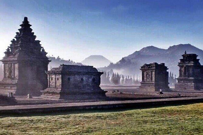 Dieng Plateau with Sikunir Sunrise Full-Day Tour - A very early start for Sikunir Sunrise
