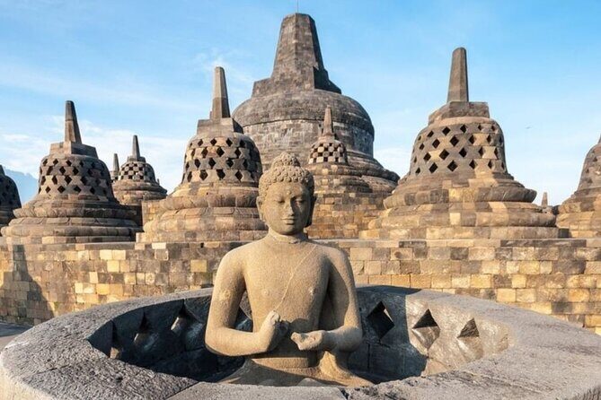 From Yogyakarta: Borobudur and Prambanan Temples in 1 Day - Prambanan Temple Complex: Hindu architecture and the trinity theme