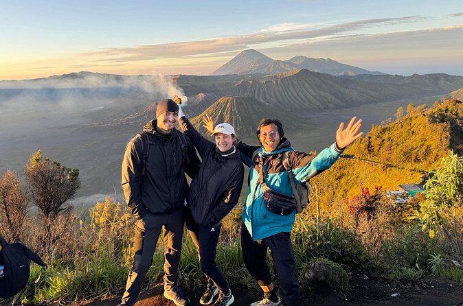 From Yogyakarta: Bromo Sunrise & Ijen Volcano with Bali Drop-off - Accommodation and comfort between volcano days