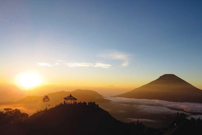 From Yogyakarta: Dieng Plateau Golden Sunrise Private Day Trip - Dieng From Yogyakarta: The Midnight-to-Afternoon Trade