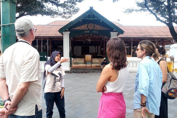 Kotagede Yogyakarta Heritage Walk Tour - Mataram Kings Cemetery and Masjid Gedhe Mataram