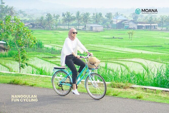 Menoreh Village Cycling - Stop 1 at MOANA Nanggulan basecamp: getting oriented in the farming district