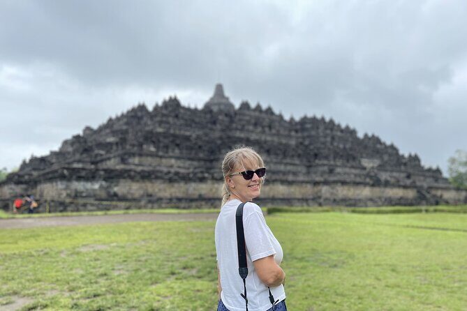 Merapi Jeep Sunrise, Borobudur Climb Up, Prambanan Temple Tour - Merapi Jeep Sunrise: The Early Start You’ll Remember
