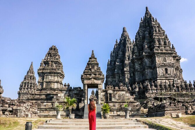 Prambanan Sunset and Ramayana Ballet with Dinner - Prambanan at sunset: where the stone reliefs start telling the story