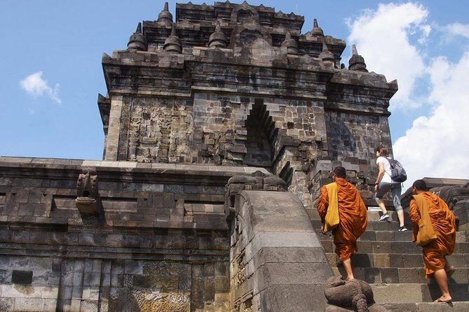 Punthuk Setumbu Sunrise, Borobudur Temple & Merapi Lava Tours - Pawon and Mendut: the small temples that give the route meaning