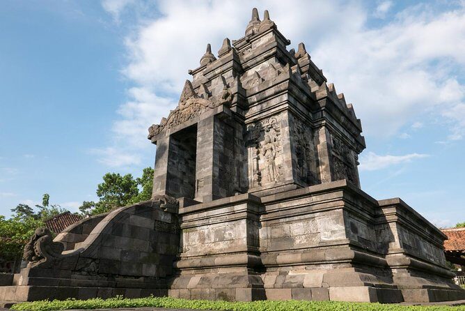 Punthuk Setumbu Sunrise, Borobudur Temple & Merapi Lava Tours - Price and value: is $154 fair for what you get?