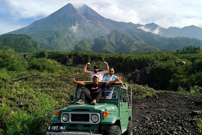 Rent car with speaking English driver in Yogyakarta - What to Expect From the Pickup and Drop-Off