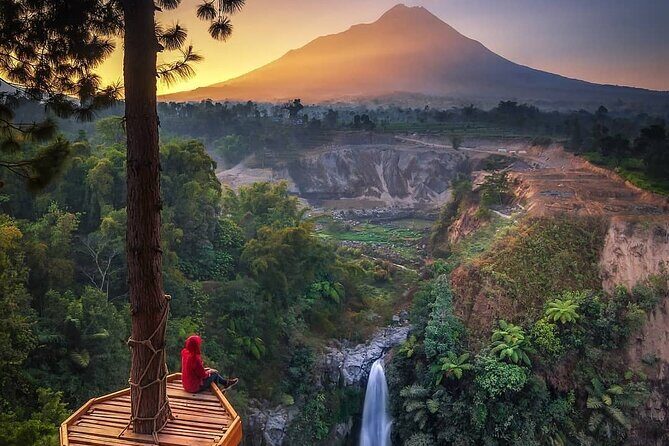 Selogriyo Temple and Trekking Java Rice Terraces, hidden waterfall -Nature Java - Practical packing checklist for wet trails and sun