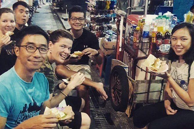 Small-Group Walking and Food Tour by Night in Yogyakarta - A Small-Group Yogyakarta Night Food Tour With Becak Rides