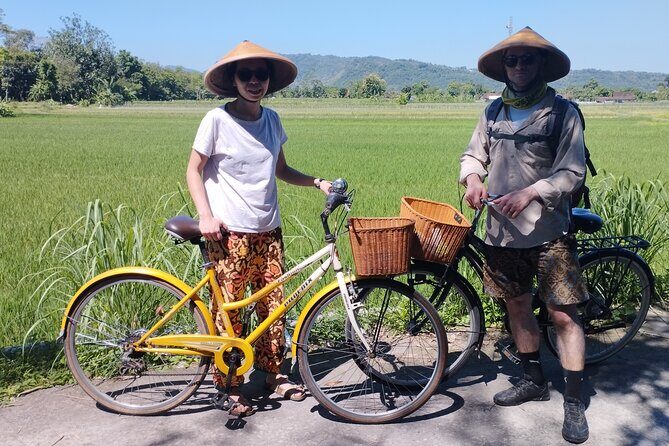 Temples and Bike Tours in the Village - Why this day feels efficient (and not rushed)