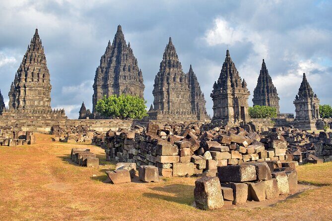 The Hindu Realms of the Prambanan - Why Prambanan’s Trimurti Layout Still Feels Modern