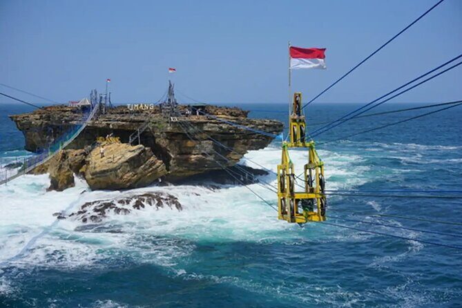 Timang Beach Gondola & Pindul Cave Tubing Adventure - The Light of Heaven Moment: When and How to Get the Best View