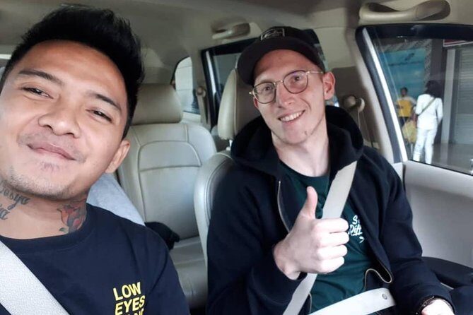 Transfer in or out airport - Inside the car: A/C, cleanliness, and the little comforts