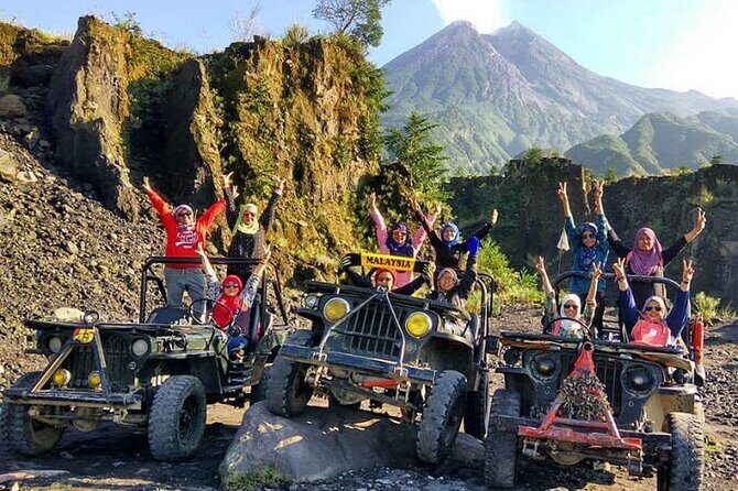 Yogya Customized Tour - Merapi by Jeep: Adding Volcano Time Without Driving Yourself