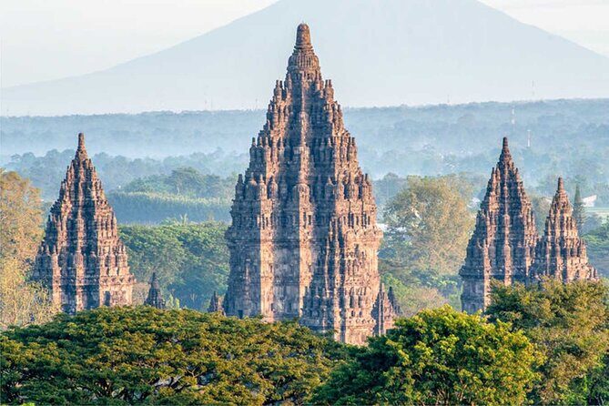 Yogyakarta: Borobudur Climb-up & Prambanan Day Trip All Inclusive - Borobudur Temple: What the Climb-Up Really Changes
