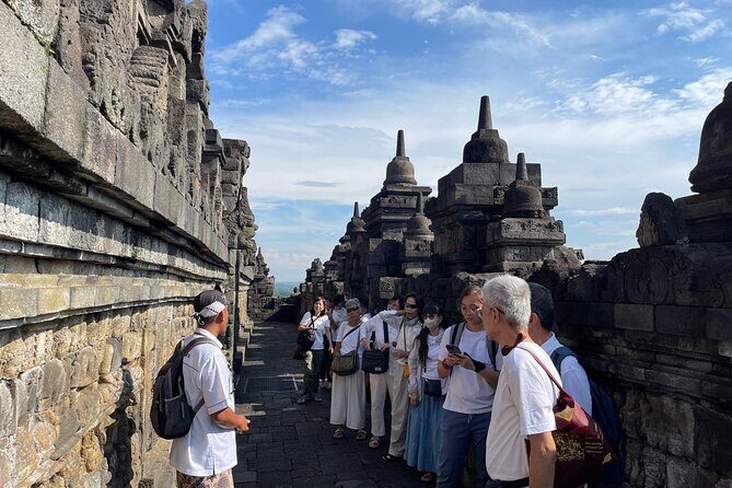 Yogyakarta: Borobudur Sunset Shared Guided Tour - Why Borobudur feels better later in the day
