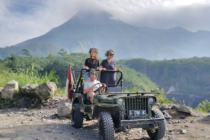Yogyakarta: Borobudur Top Access & Prambanan Temple Private Tour - Borobudur Temple: how structure access affects your whole day