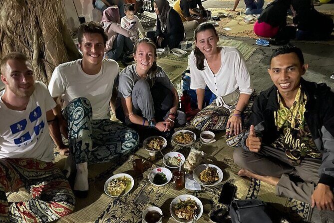 Yogyakarta: Borobudur Top Access & Prambanan Temple Private Tour - Should you book this Yogyakarta Borobudur and Prambanan private tour?
