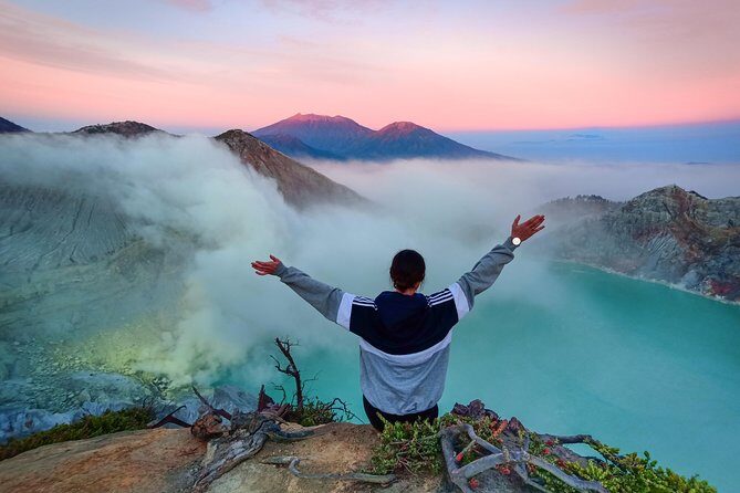 Yogyakarta Bromo Ijen Bali Tour (5d4n) - Day 4: Mount Bromo sunrise at 3:30 am by jeep