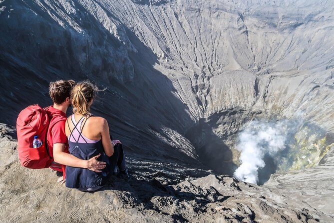 Yogyakarta Bromo Ijen Bali Tour (5d4n) - Day 5: Ijen crater blue fire with gas mask, then ferry to Bali