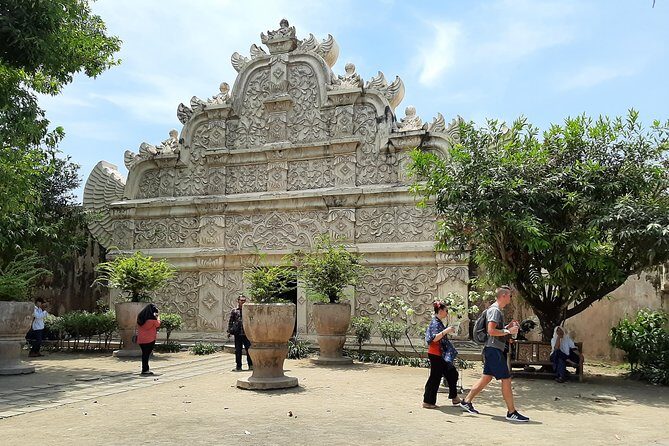 Yogyakarta City tour and Ijo Temple Sunset - Guides, Pace, and How to Get the Most Out of the Day