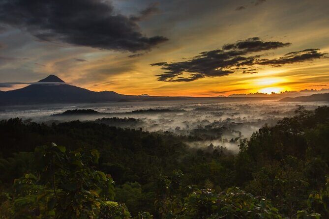 Yogyakarta Day trip Borobudur & Prambanan Temples - A 3:30am pickup and Punthuk Setumbu sunrise plan