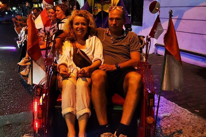 Yogyakarta: Night Culinary and Heritage Private Walking Tour - Getting around at night: pedicabs, tuk-tuks, and bicycle segments