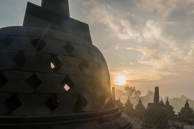 Yogyakarta: SUNRISE Above Cloud & Explore UNESCO Temples w/ GUIDE - Borobudur Temple: nine levels to the summit with a local guide