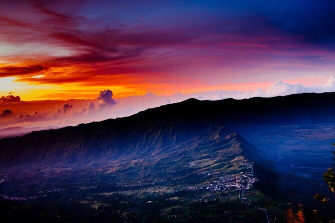 Yogyakarta to Bali 3 Days Bromo And Ijen ALL IN PRIVATE Tour - Day 3: Ijen crater and Blue Fire with headlamp, gas mask, and a health certificate